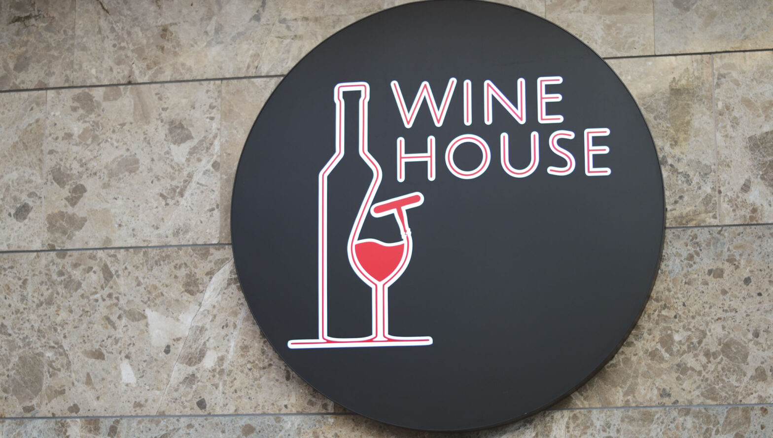 Compania de Vinos Montenegro - Wine House